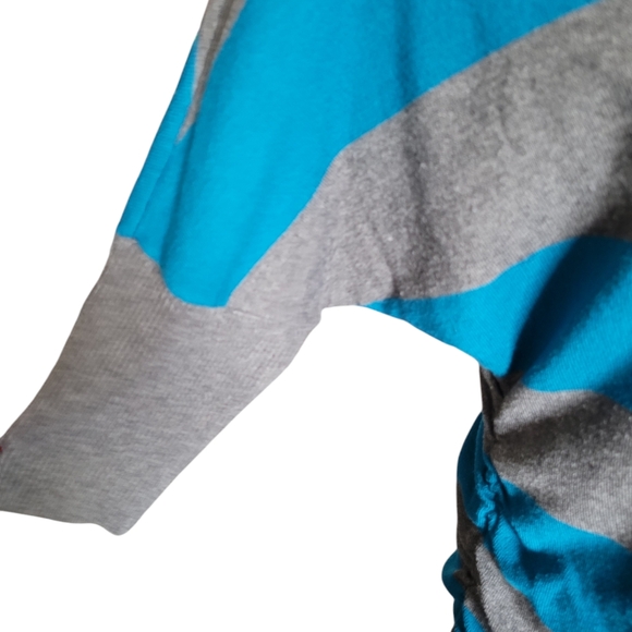 Dots blue and grey striped dolman style sweater Size L - Picture 4 of 7